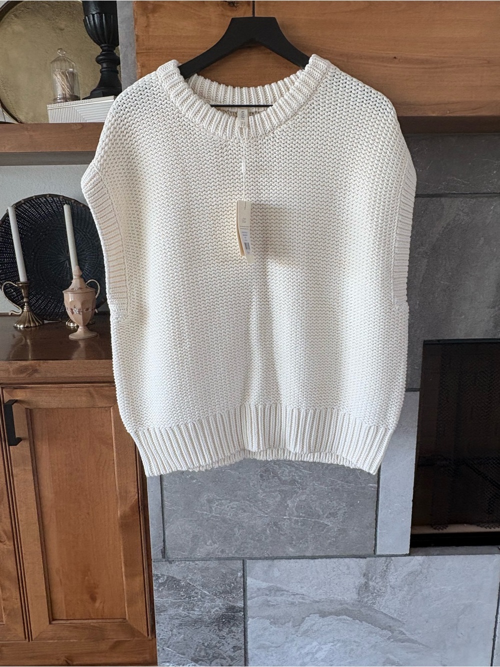 Kivari Cream Sleeveless Crew Knit Sweater